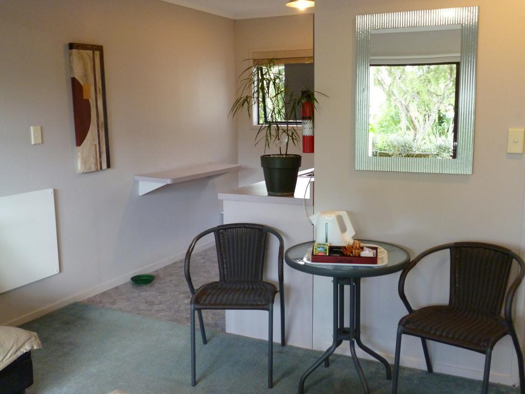 Opua Boutique Seaview Motel Zimmer foto
