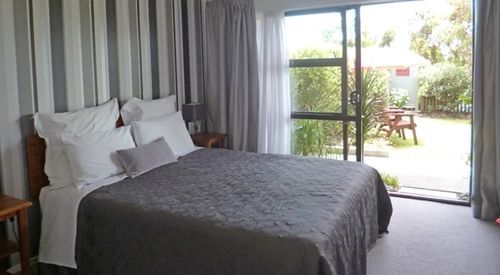 Opua Boutique Seaview Motel Exterior foto