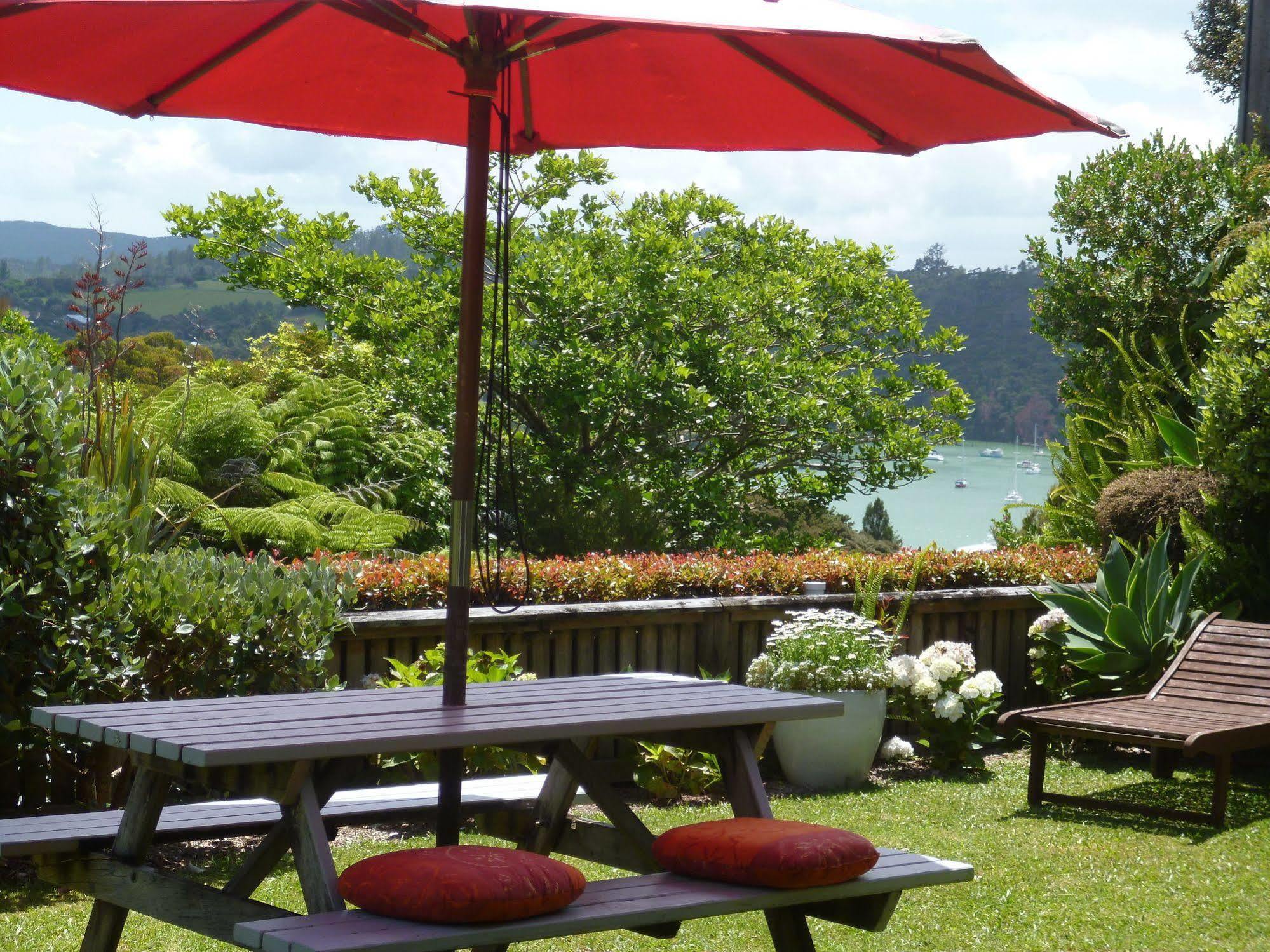 Opua Boutique Seaview Motel Exterior foto